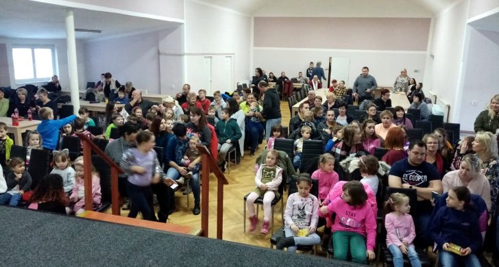 poulicni_divadlo_Viktora_Blatno (11).jpg